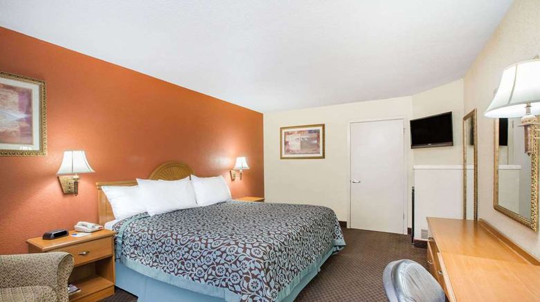 <b>Days Inn Tallulah Room</b>. Images powered by <a href="https://iceportal.shijigroup.com/" title="IcePortal" target="_blank">IcePortal</a>.
