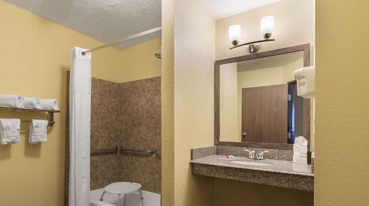 Days Inn Tucumcari Room