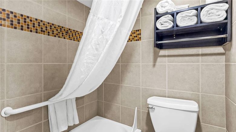 <b>Days Inn Elko Room</b>. Images powered by <a href="https://iceportal.shijigroup.com/" title="IcePortal" target="_blank">IcePortal</a>.