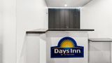 Days Inn South/Oyster Point Airport Lobby