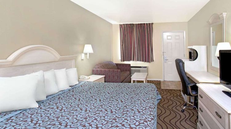 Days Inn Kerrville Room
