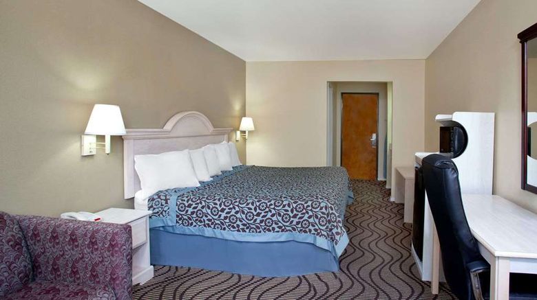 <b>Days Inn Kerrville Room</b>. Images powered by <a href="https://iceportal.shijigroup.com/" title="IcePortal" target="_blank">IcePortal</a>.