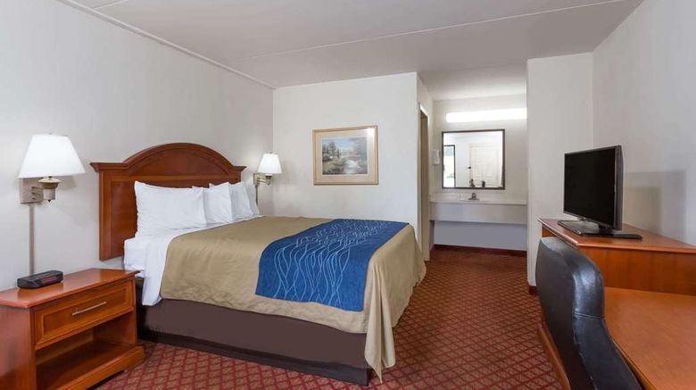<b>Days Inn Winston Salem North Room</b>. Images powered by <a href="https://iceportal.shijigroup.com/" title="IcePortal" target="_blank">IcePortal</a>.