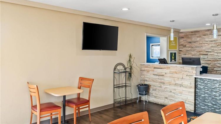 Days Inn Aiken - Interstate Hwy 20 Lobby