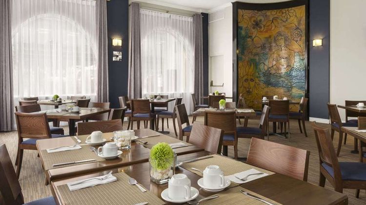 Days Inn & Conf Ctr Montreal Arpt Restaurant