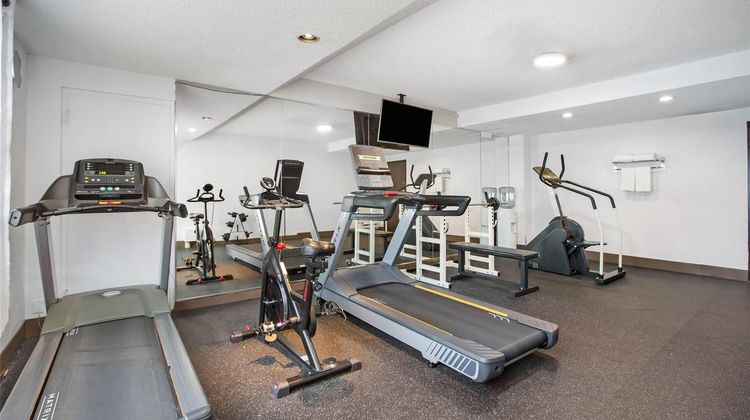 Days Inn & Conf Ctr Montreal Arpt Health