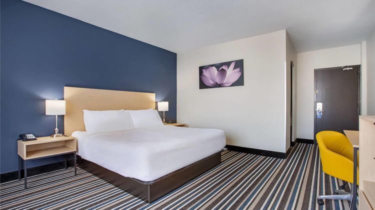 Days Inn & Conf Ctr Montreal Arpt Room
