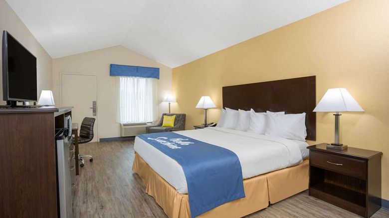 <b>Days Inn Lake City Room</b>. Images powered by <a href="https://iceportal.shijigroup.com/" title="IcePortal" target="_blank">IcePortal</a>.
