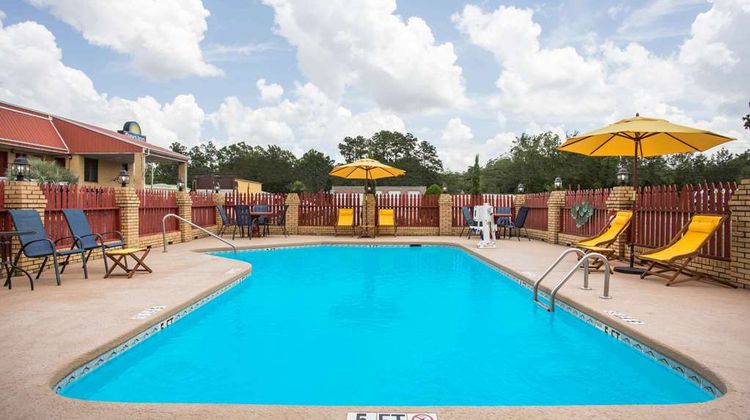 Days Inn Lake City Pool