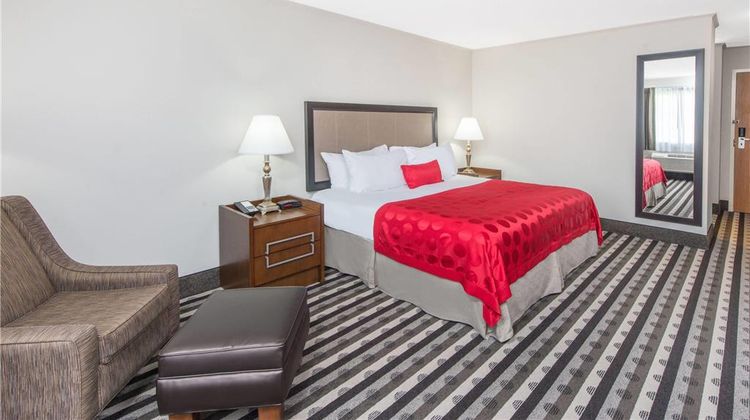 Ramada Springfield North Room