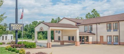 Super 8 Vincennes Exterior
