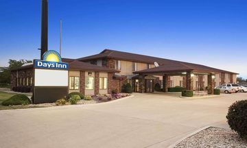 Days Inn Oglesby/ Starved Rock