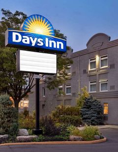 Days Inn Toronto West Mississauga