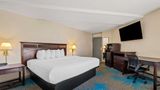 <b>Days Inn Dubuque Suite</b>. Images powered by <a href="https://iceportal.shijigroup.com/" title="IcePortal" target="_blank">IcePortal</a>.