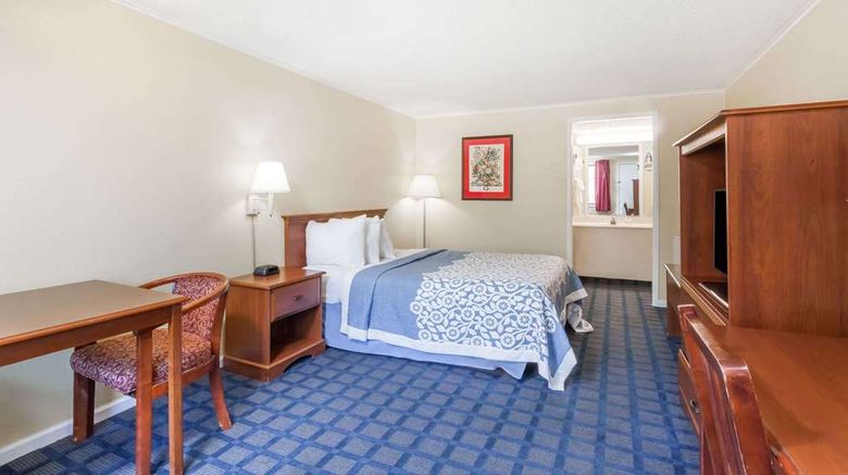 <b>Days Inn Dover Downtown Room</b>. Images powered by <a href="https://iceportal.shijigroup.com/" title="IcePortal" target="_blank">IcePortal</a>.