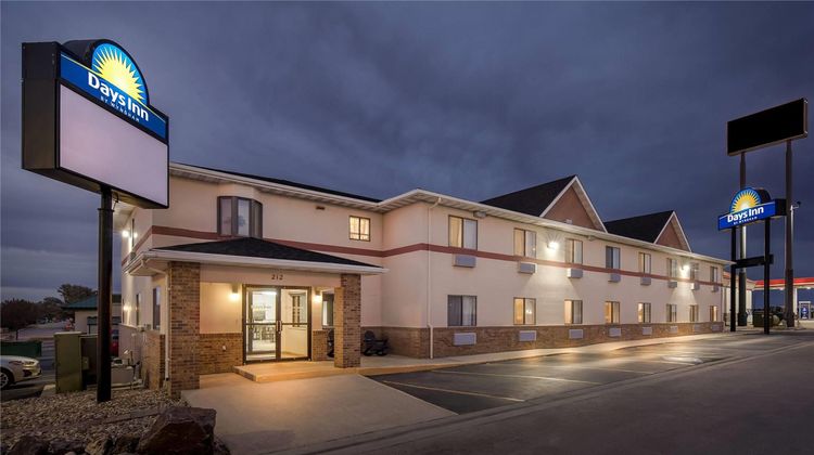 Days Inn Wall Exterior