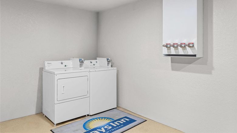 <b>Days Inn Wall Other</b>. Images powered by <a href="https://iceportal.shijigroup.com/" title="IcePortal" target="_blank">IcePortal</a>.