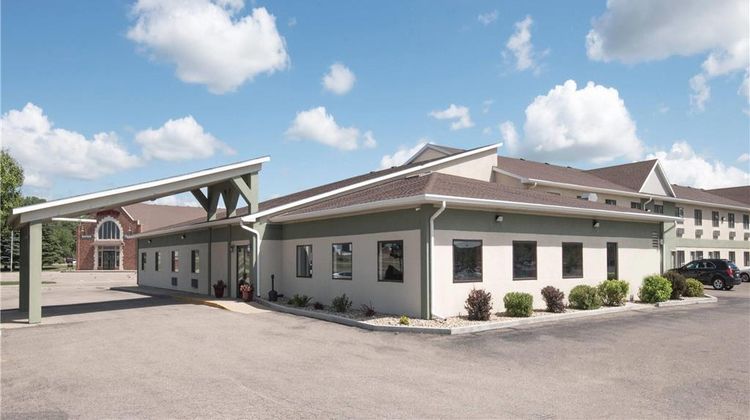 Days Inn Watertown Exterior