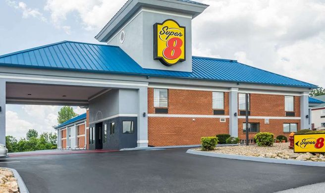 Super 8 Dandridge Exterior
