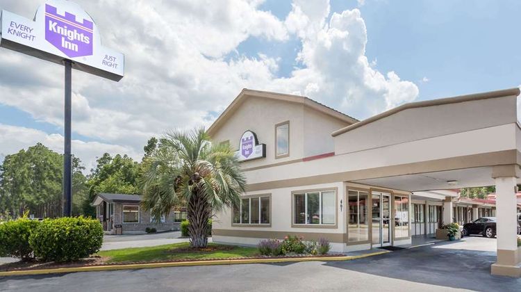 Knights Inn Statesboro Exterior