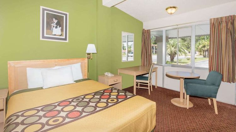 Knights Inn Statesboro Room