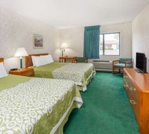 Days Inn Alpena Room