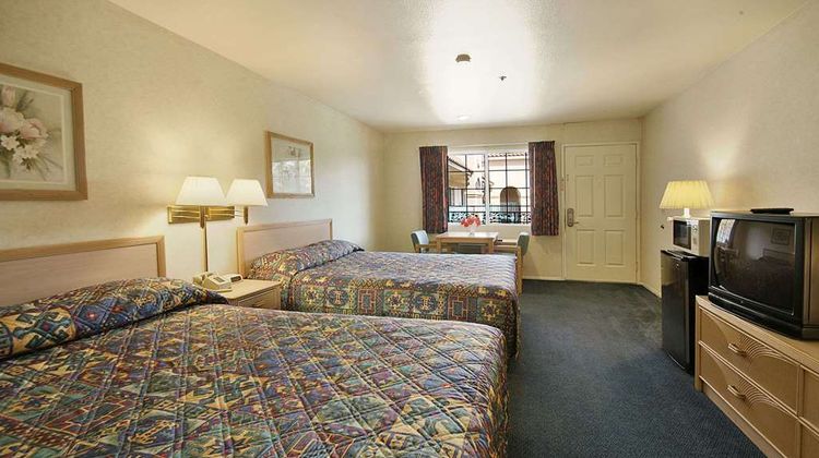 Days Inn Riverside Tyler Mall Room