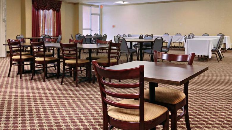 <b>Days Inn by Wyndham Conneaut Meeting</b>. Images powered by <a href="https://iceportal.shijigroup.com/" title="IcePortal" target="_blank">IcePortal</a>.