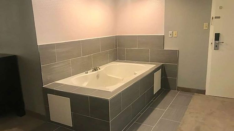 Days Inn by Wyndham Conneaut Room
