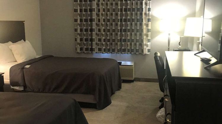 Days Inn by Wyndham Conneaut Room