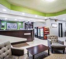 Super 8 Knoxville/West Lobby