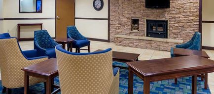 Days Inn & Suites Bridgeport Lobby
