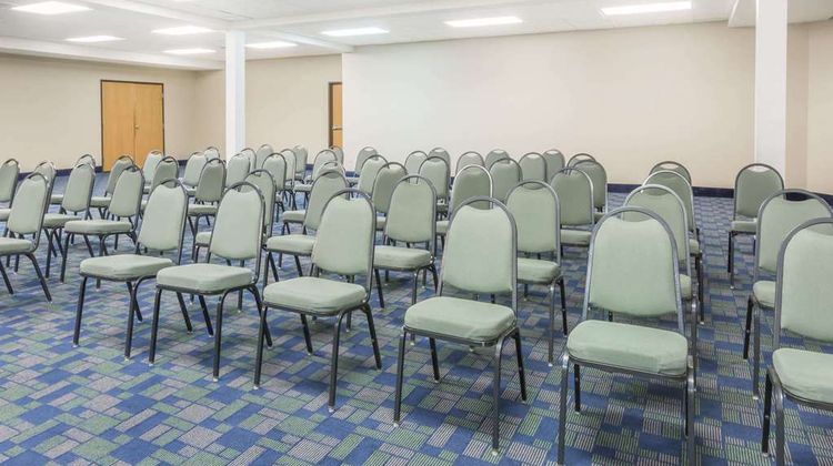 Days Inn & Suites Bridgeport Meeting