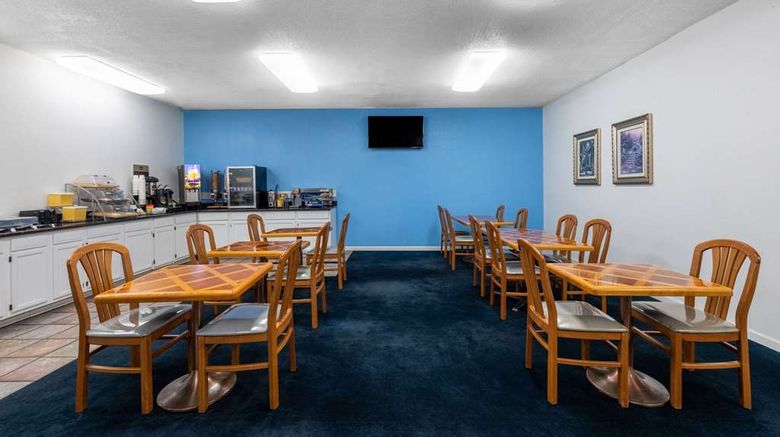 <b>Days Inn Roswell Other</b>. Images powered by <a href="https://iceportal.shijigroup.com/" title="IcePortal" target="_blank">IcePortal</a>.
