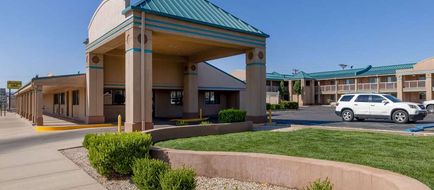 Days Inn Roswell Exterior