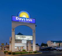 Days Inn Roswell Exterior