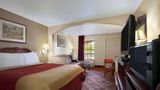Days Inn  & Suites Tuscaloosa University Room