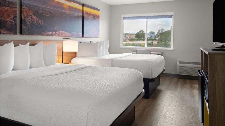 <b>Days Inn Las Vegas Room</b>. Images powered by <a href="https://iceportal.shijigroup.com/" title="IcePortal" target="_blank">IcePortal</a>.