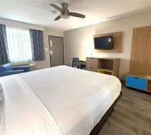 Days Inn Yuma Room