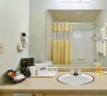 Days Inn Mt. Vernon Room