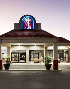 Days Inn Memphis at Graceland
