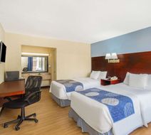 Days Inn Statesville Room