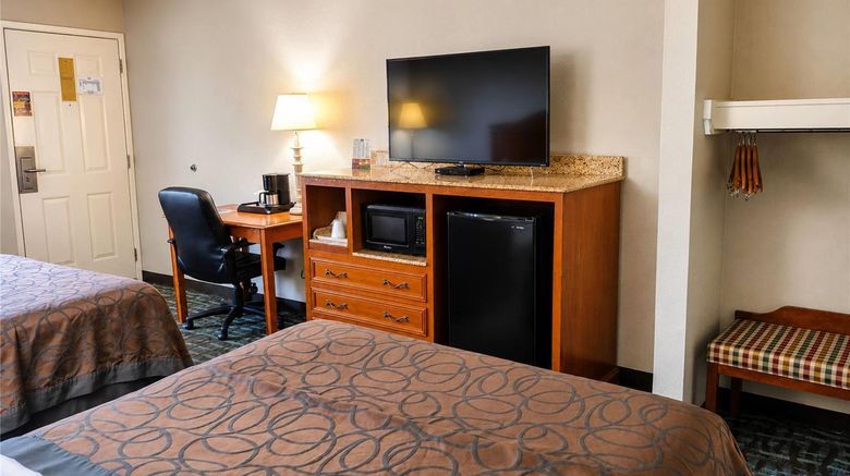 <b>Days Inn Apple Valley Sevierville Room</b>. Images powered by <a href="https://iceportal.shijigroup.com/" title="IcePortal" target="_blank">IcePortal</a>.