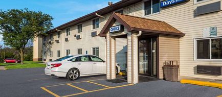 Days Inn Ankeny - Des Moines Exterior