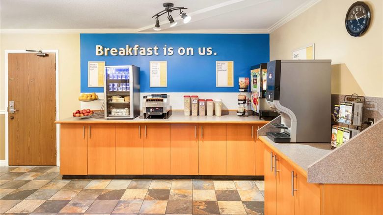 <b>Days Inn Nanaimo Restaurant</b>. Images powered by <a href="https://iceportal.shijigroup.com/" title="IcePortal" target="_blank">IcePortal</a>.