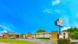 Days Inn Southern Hills/ORU Exterior