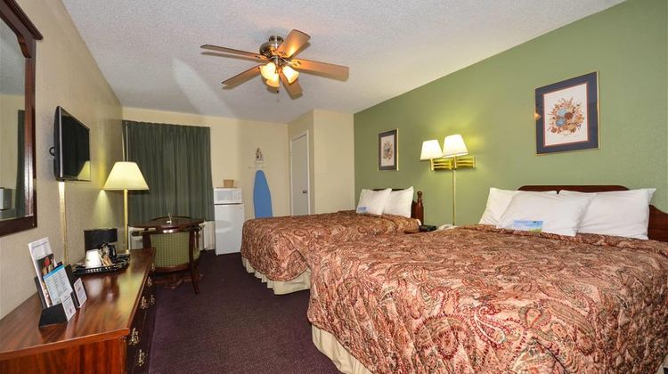 Days Inn Southern Hills/ORU Room