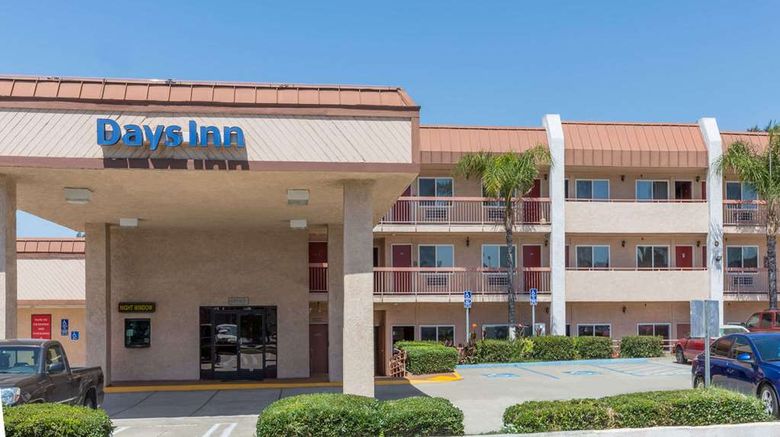 Days Inn Ontario Airport Exterior. Images powered by <a href="https://iceportal.shijigroup.com" target="_blank" rel="noopener">Ice Portal</a>.