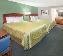Days Inn Ontario Airport Room