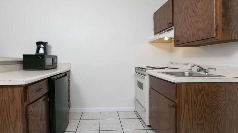 <b>Knights Inn Longview Suite</b>. Images powered by <a href="https://iceportal.shijigroup.com/" title="IcePortal" target="_blank">IcePortal</a>.